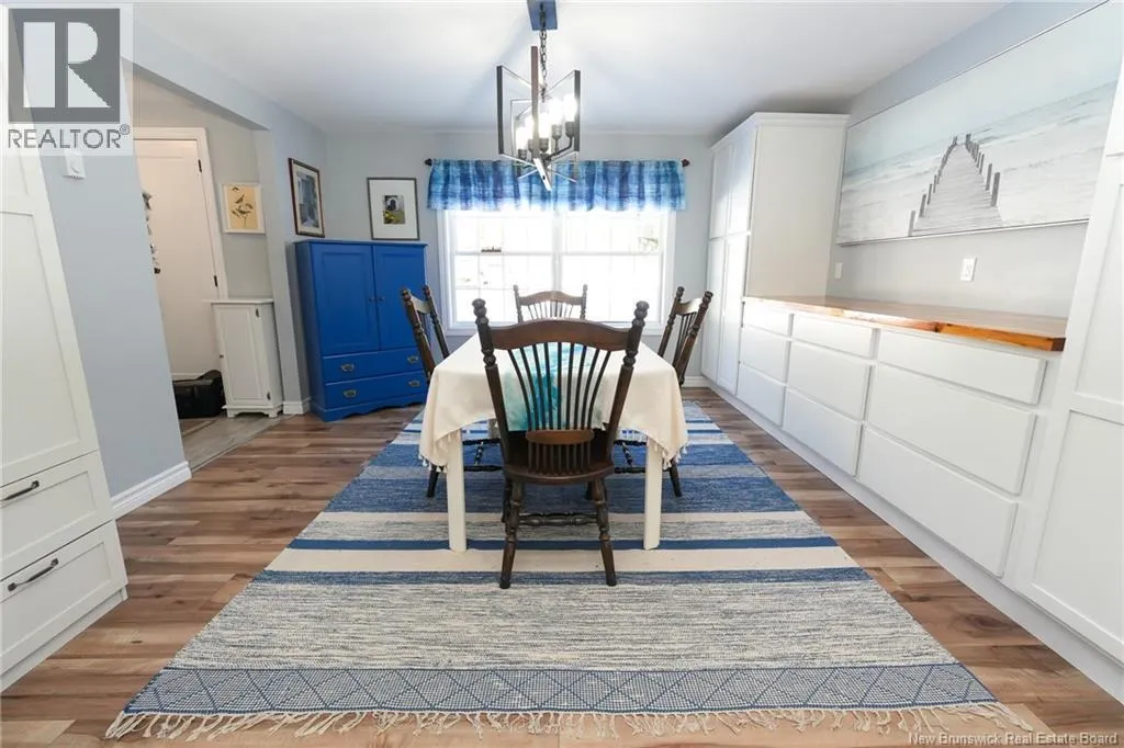 12 Bayview Drive