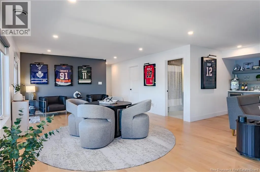 615 Gondola Point