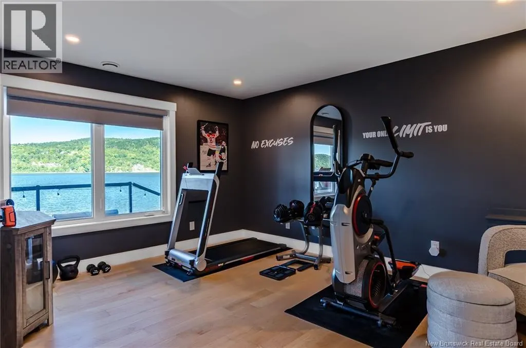615 Gondola Point