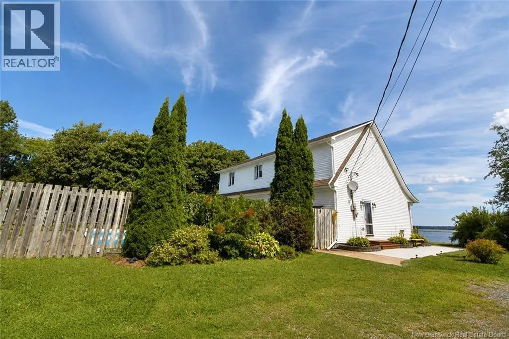 13 Maple Drive
