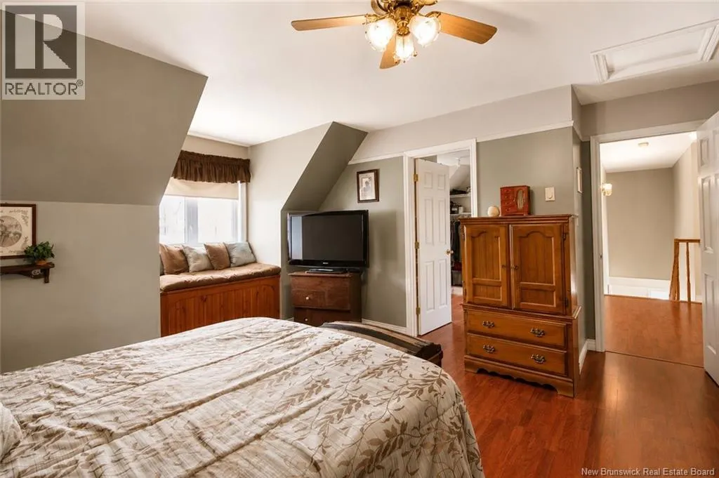13 Maple Drive