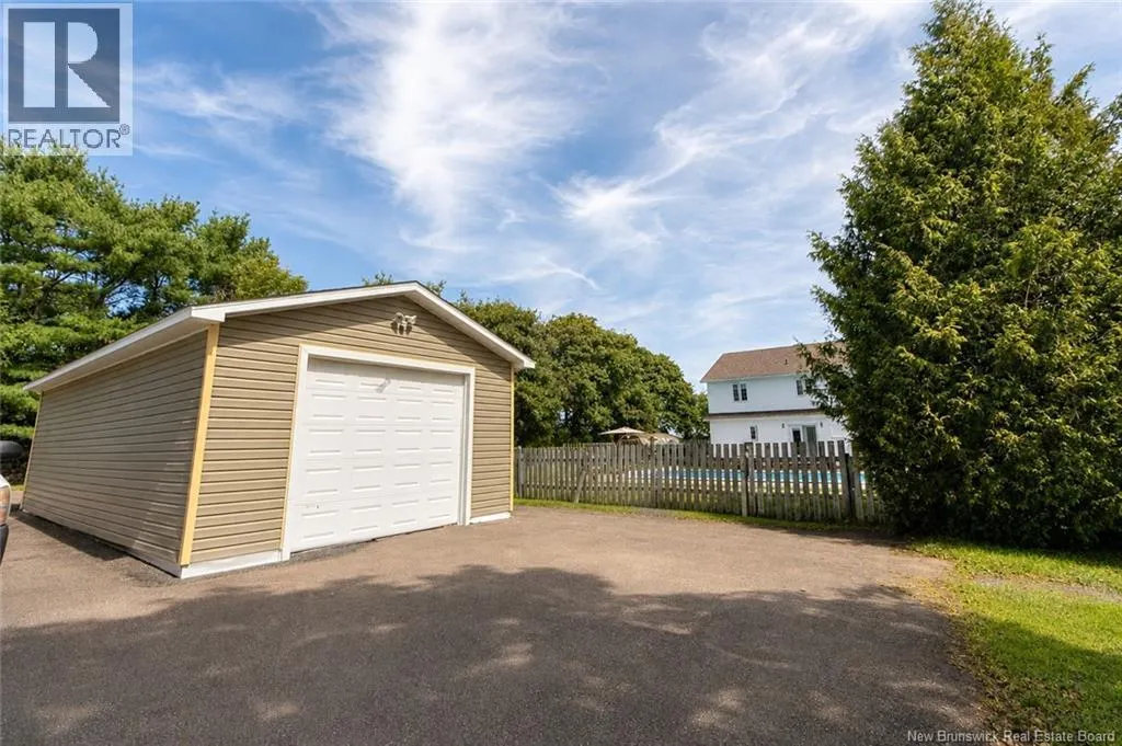 13 Maple Drive