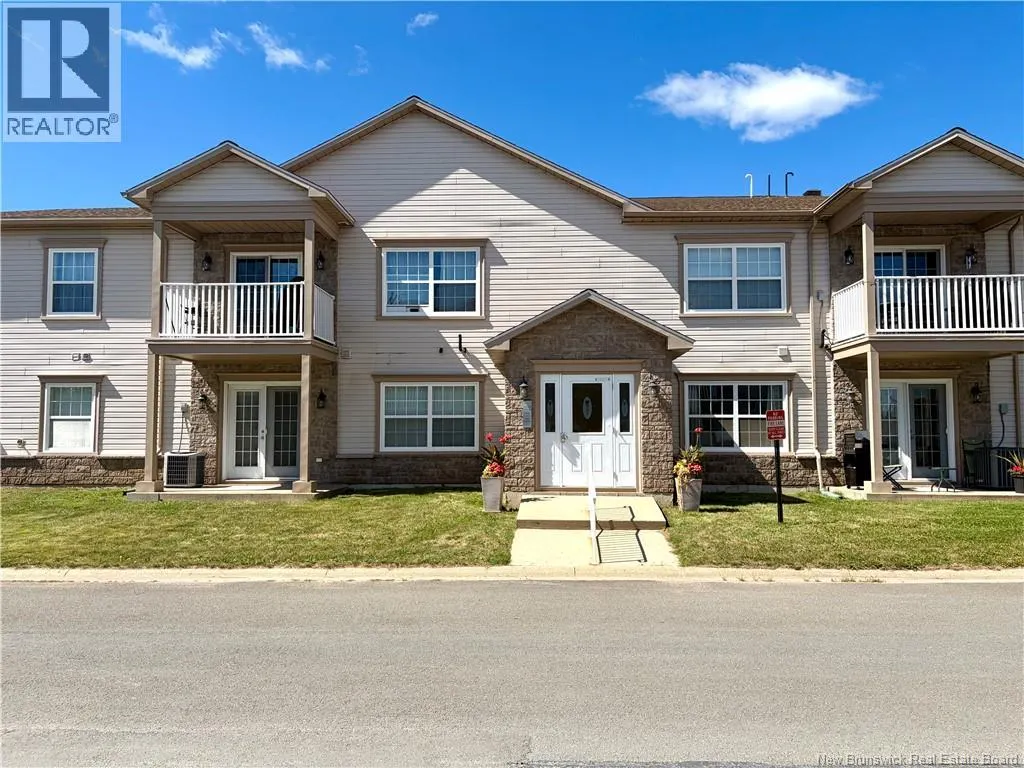 44 Brown Boulevard Unit# 2B