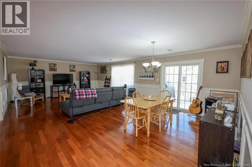 44 Brown Boulevard Unit# 2B