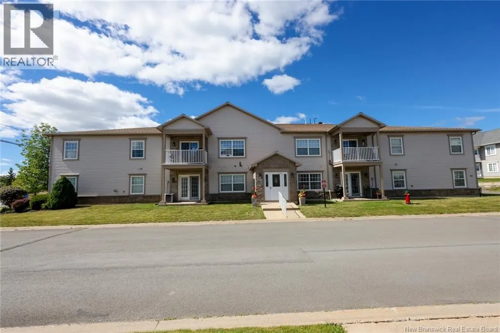 44 Brown Boulevard Unit# 2B