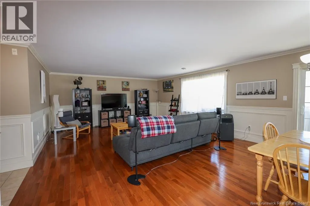44 Brown Boulevard Unit# 2B