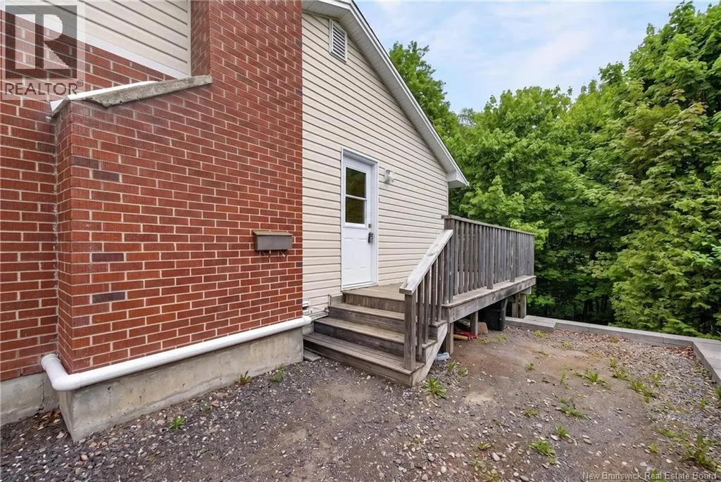 132 Topcliffe Crescent