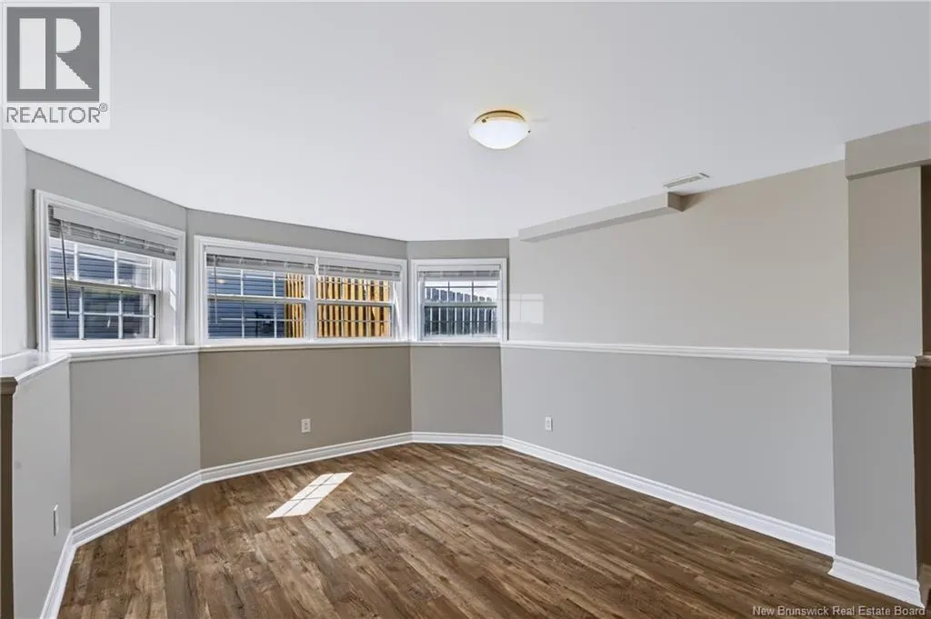 33 Hallihan Drive