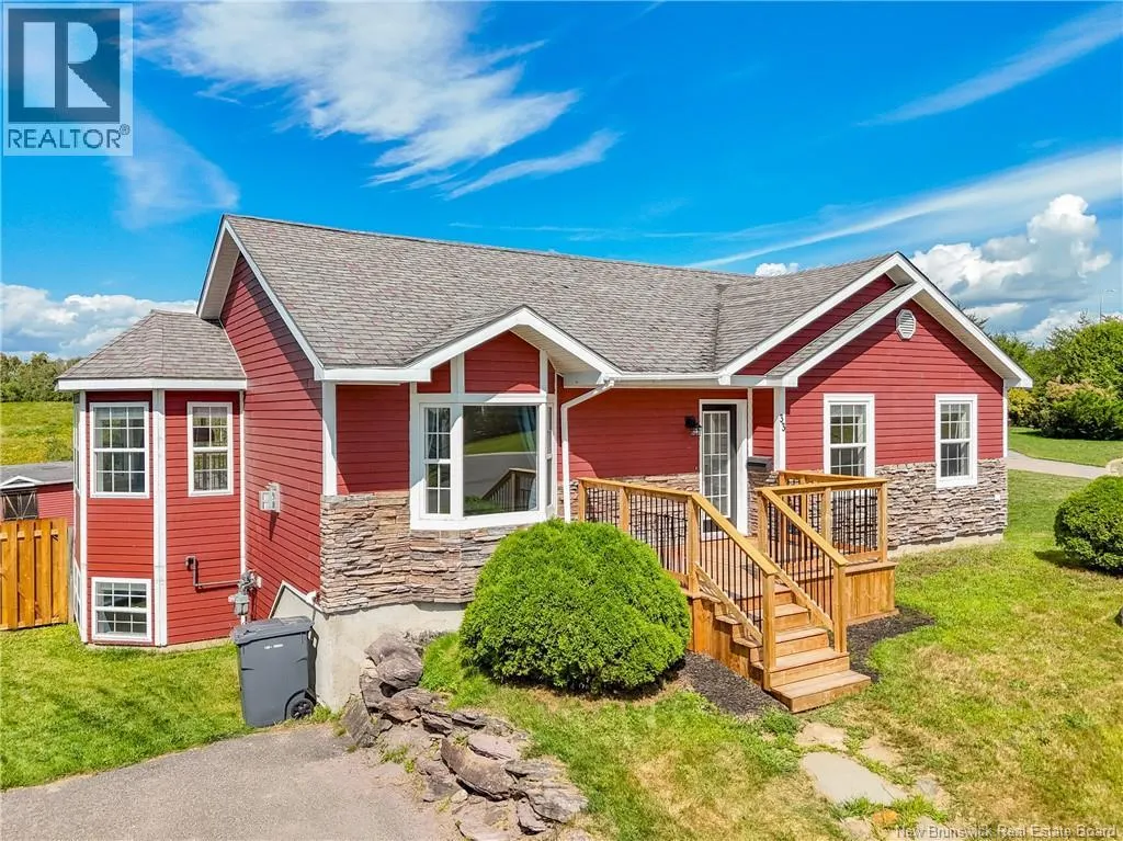 33 Hallihan Drive