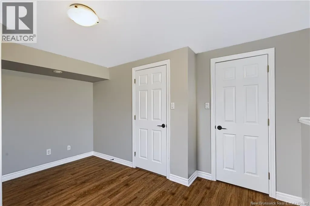 33 Hallihan Drive
