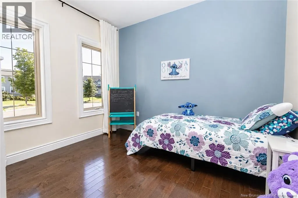 6 McNally Court
