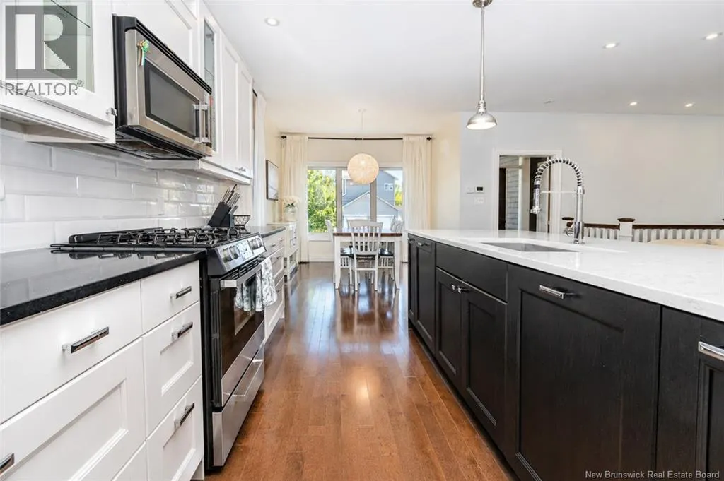 6 McNally Court