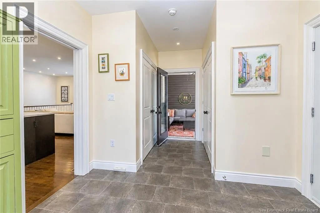 6 McNally Court