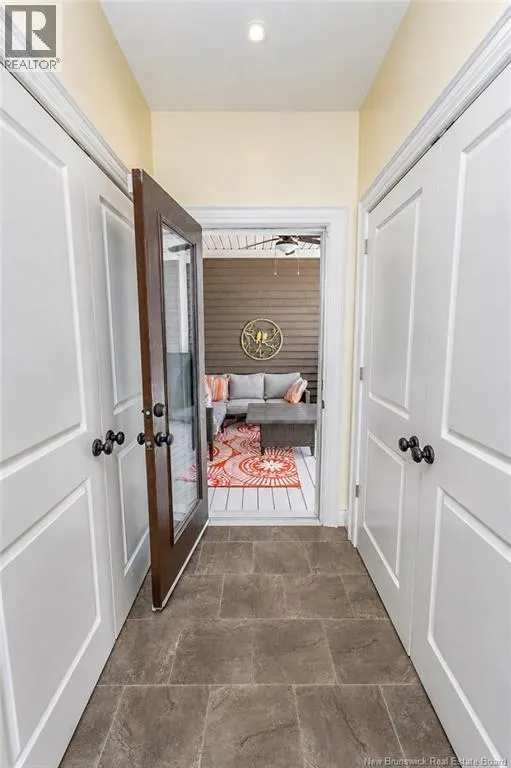 6 McNally Court