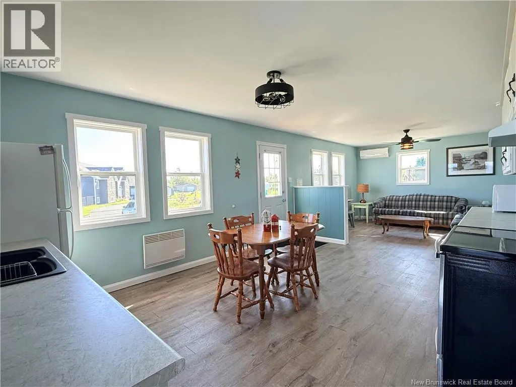 17 North Bayview Road