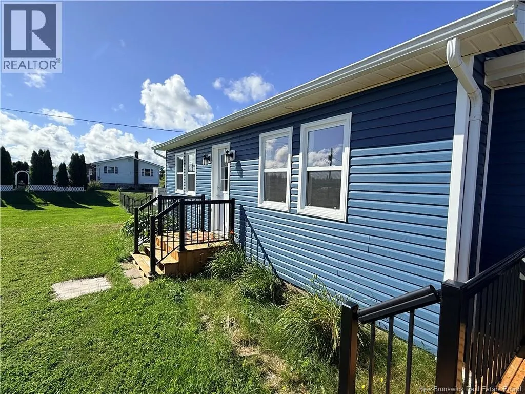 17 North Bayview Road
