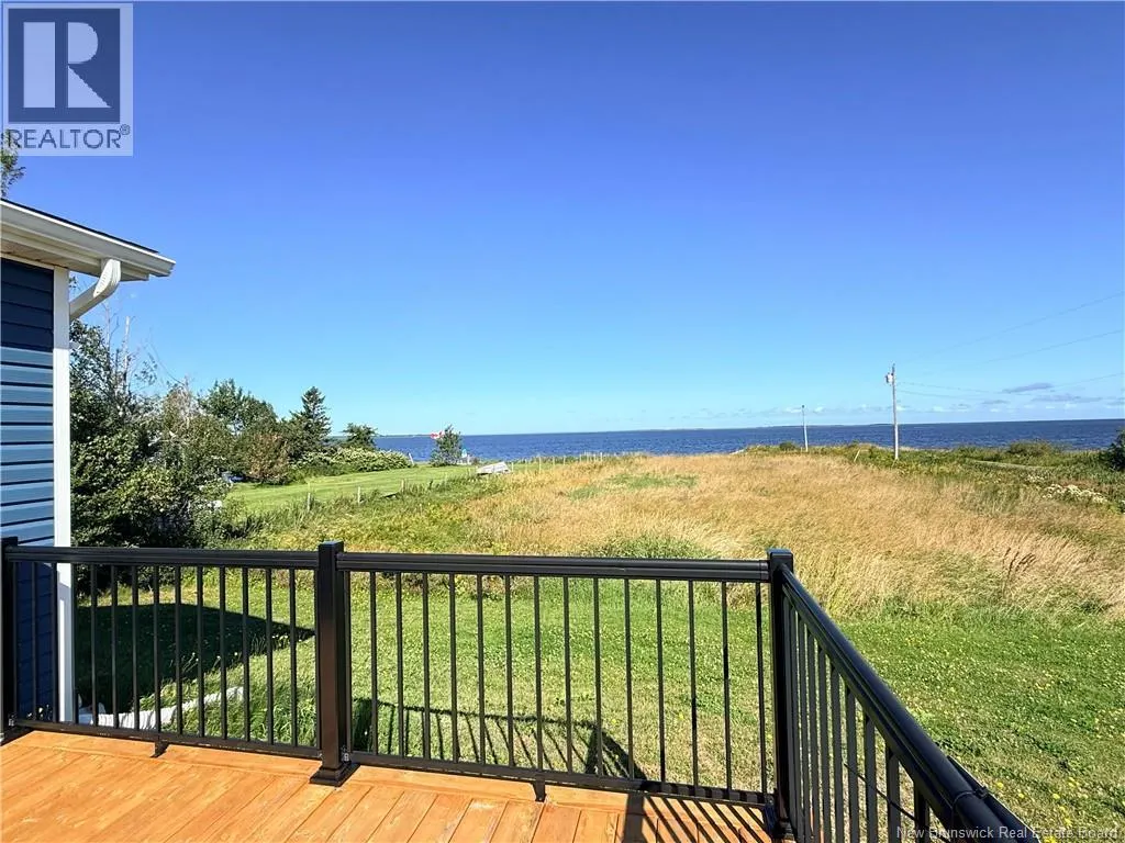 17 North Bayview Road
