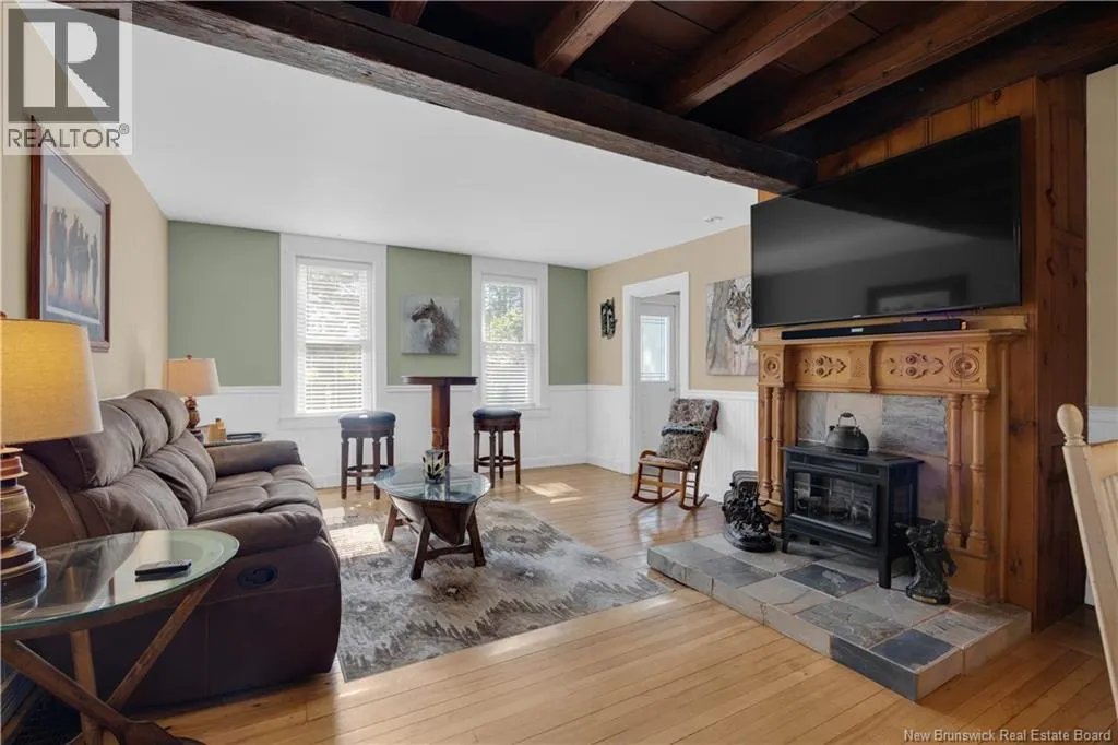 85 South Canaan Road