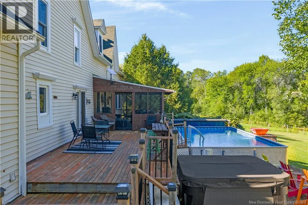 85 South Canaan Road
