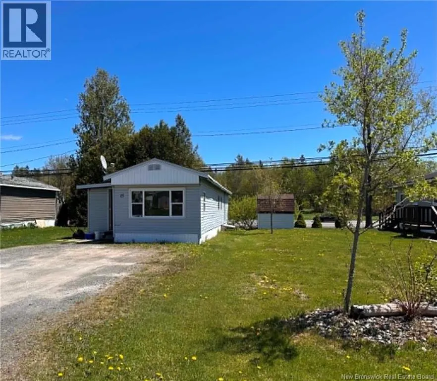 15 Hedgeview Drive