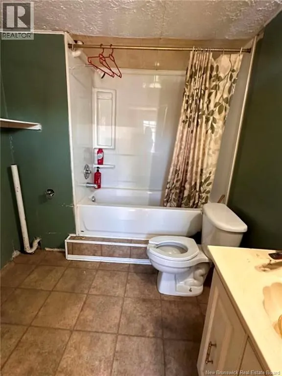15 Hedgeview Drive