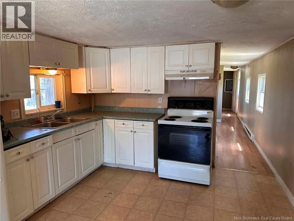 15 Hedgeview Drive