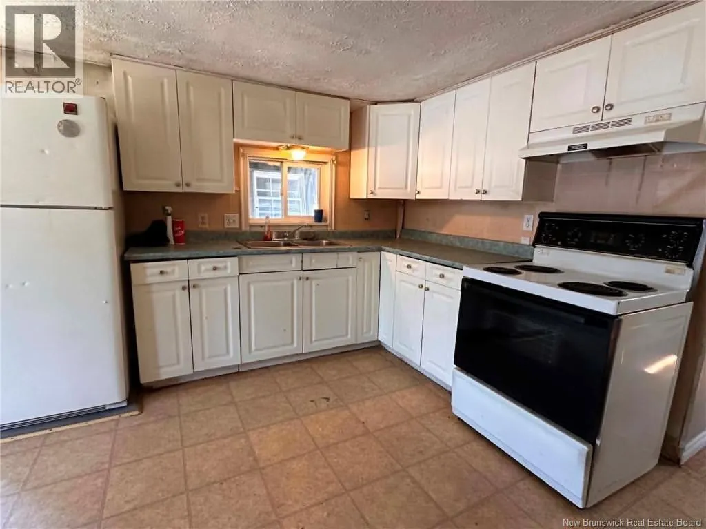 15 Hedgeview Drive