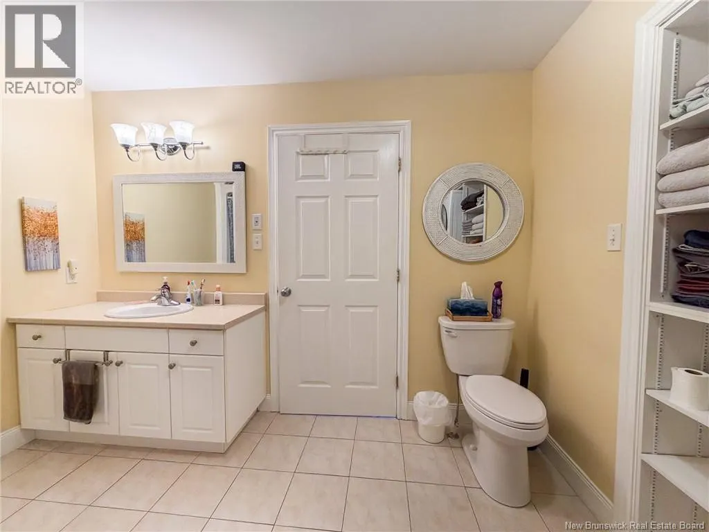 44 Brown Boulevard Unit# 2F