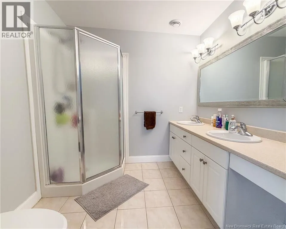44 Brown Boulevard Unit# 2F