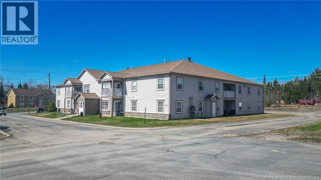 44 Brown Boulevard Unit# 2F
