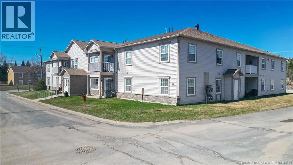44 Brown Boulevard Unit# 2F