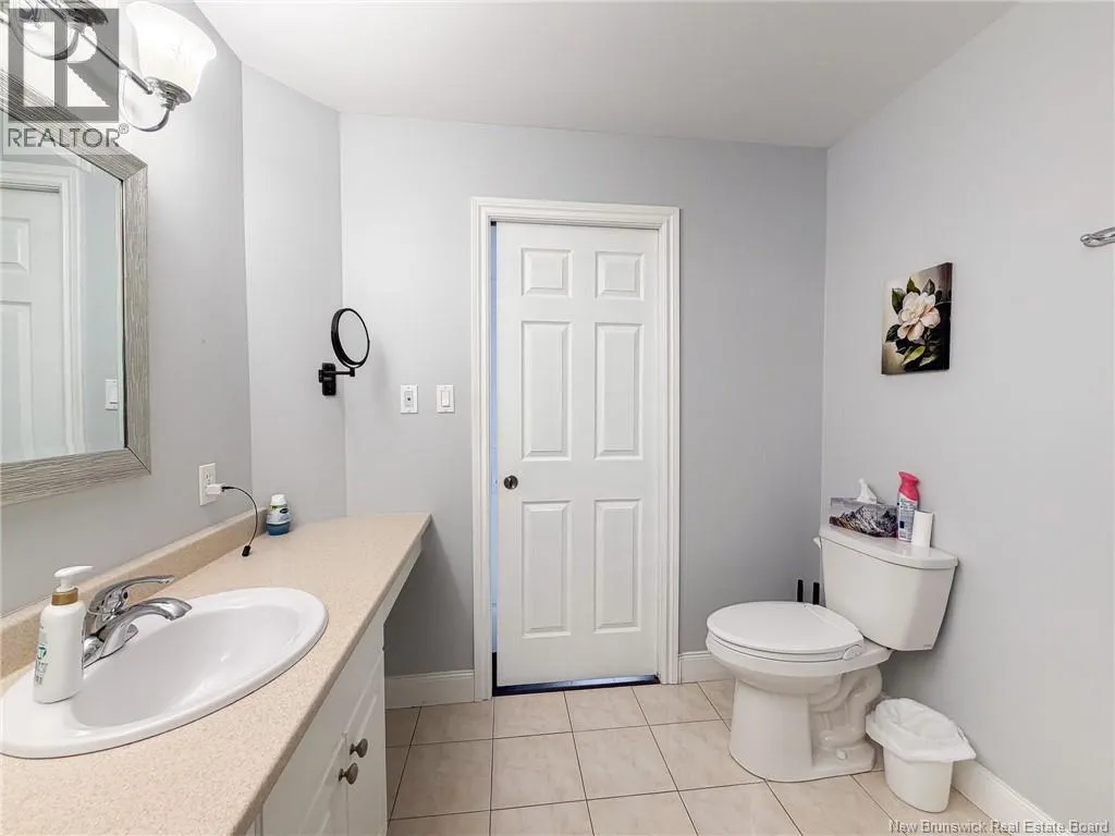 44 Brown Boulevard Unit# 2F