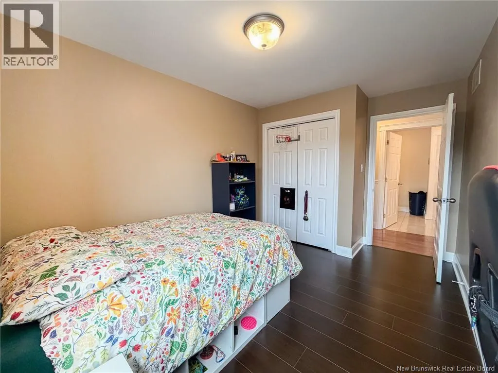 44 Brown Boulevard Unit# 2F