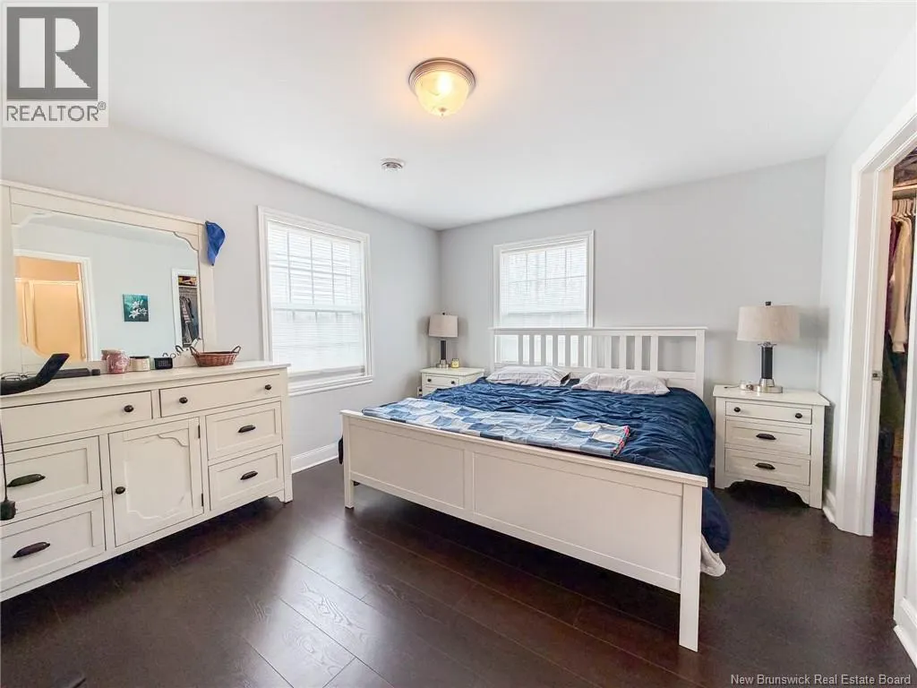 44 Brown Boulevard Unit# 2F