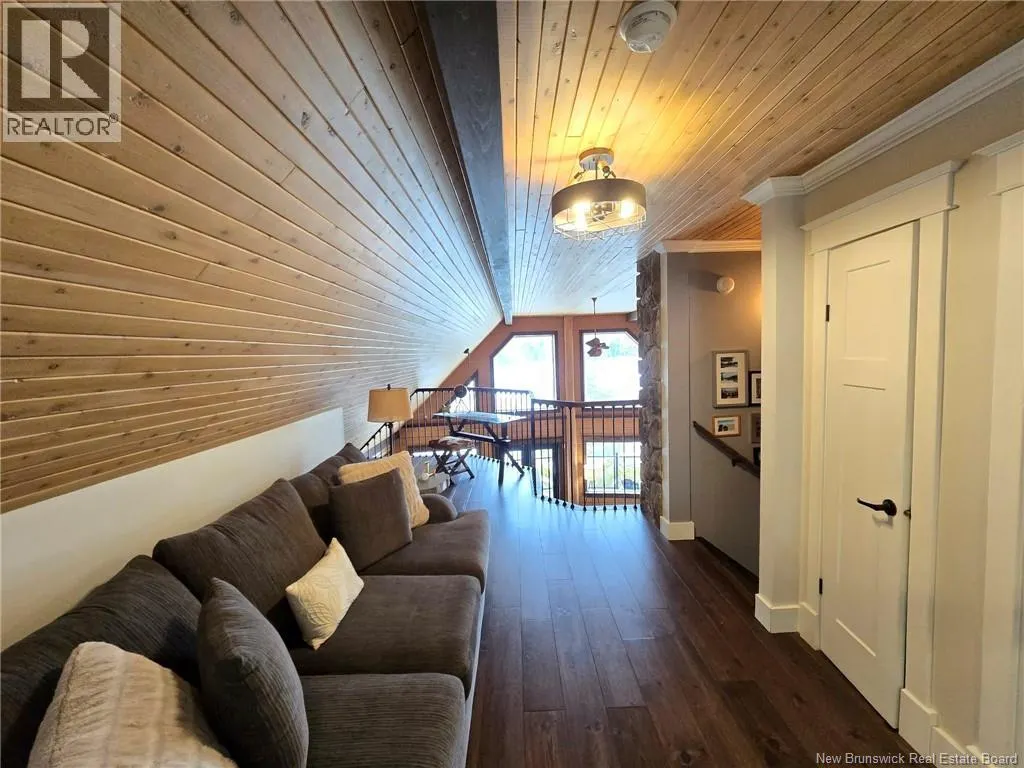 52 Shamrock Valley