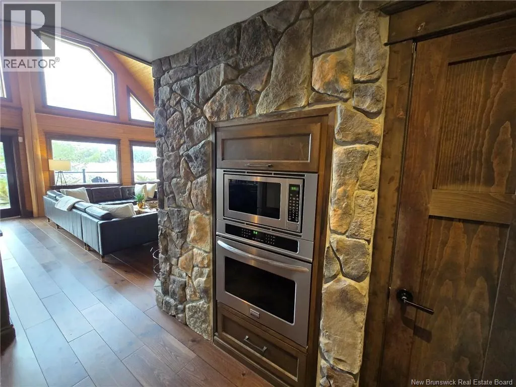 52 Shamrock Valley