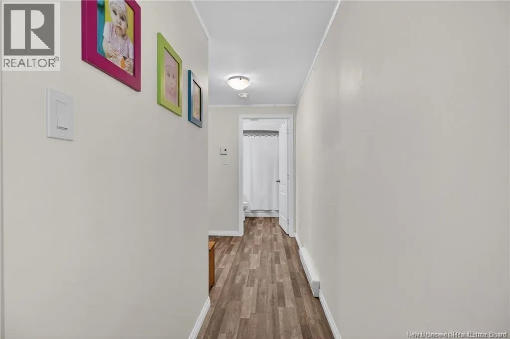 2 Larchwood Street