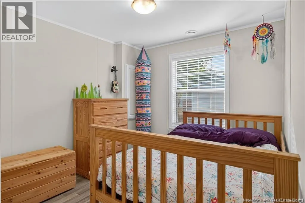 2 Larchwood Street