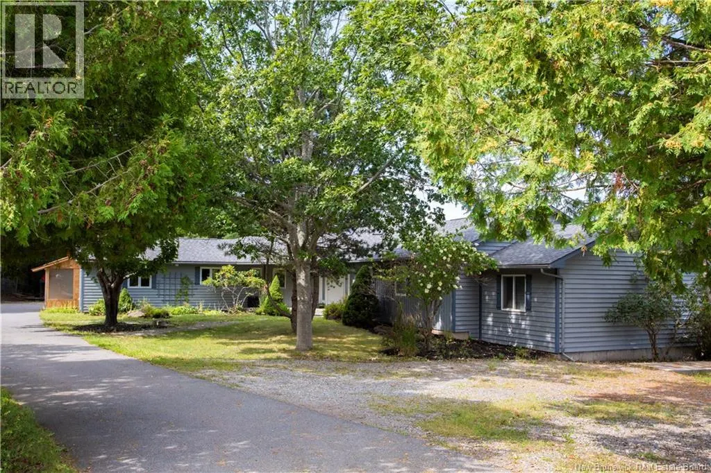 611 Darlings Island