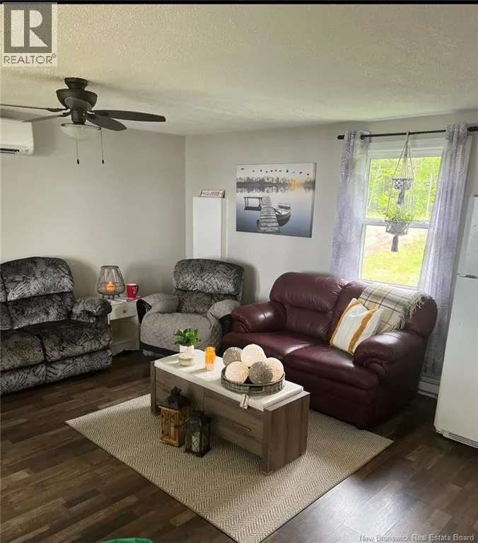 128 Sandy point