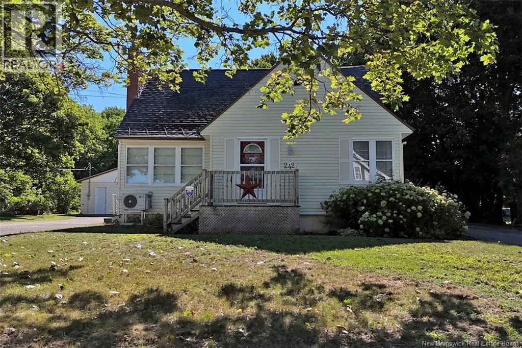 242 Highland Avenue