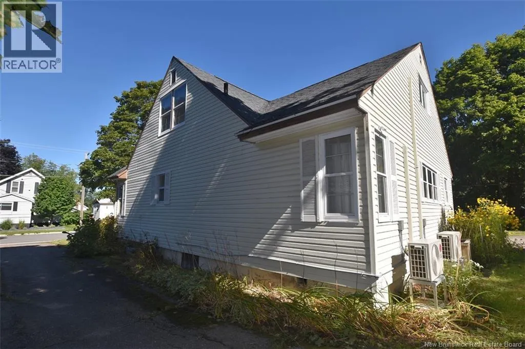 242 Highland Avenue