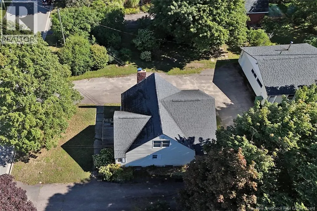 242 Highland Avenue