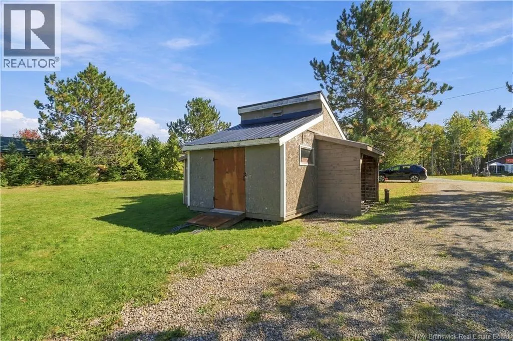 87 Hazen Lane