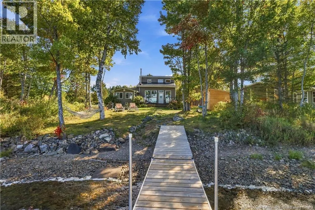 87 Hazen Lane