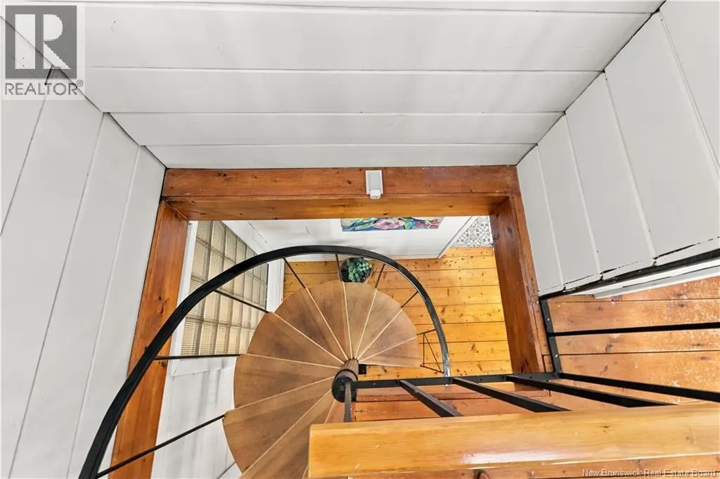 87 Hazen Lane