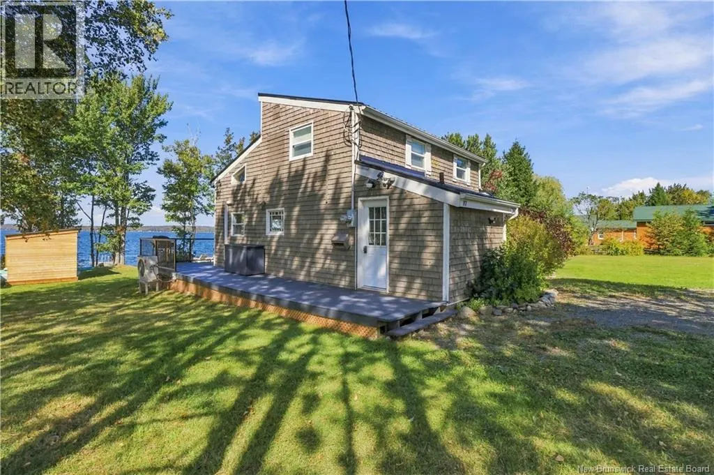 87 Hazen Lane
