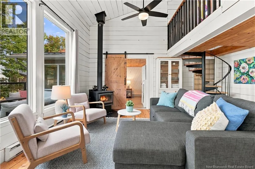 87 Hazen Lane