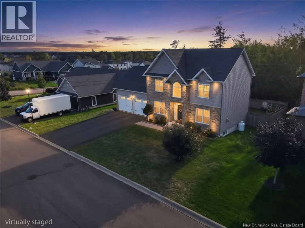 10 Turnberry Court
