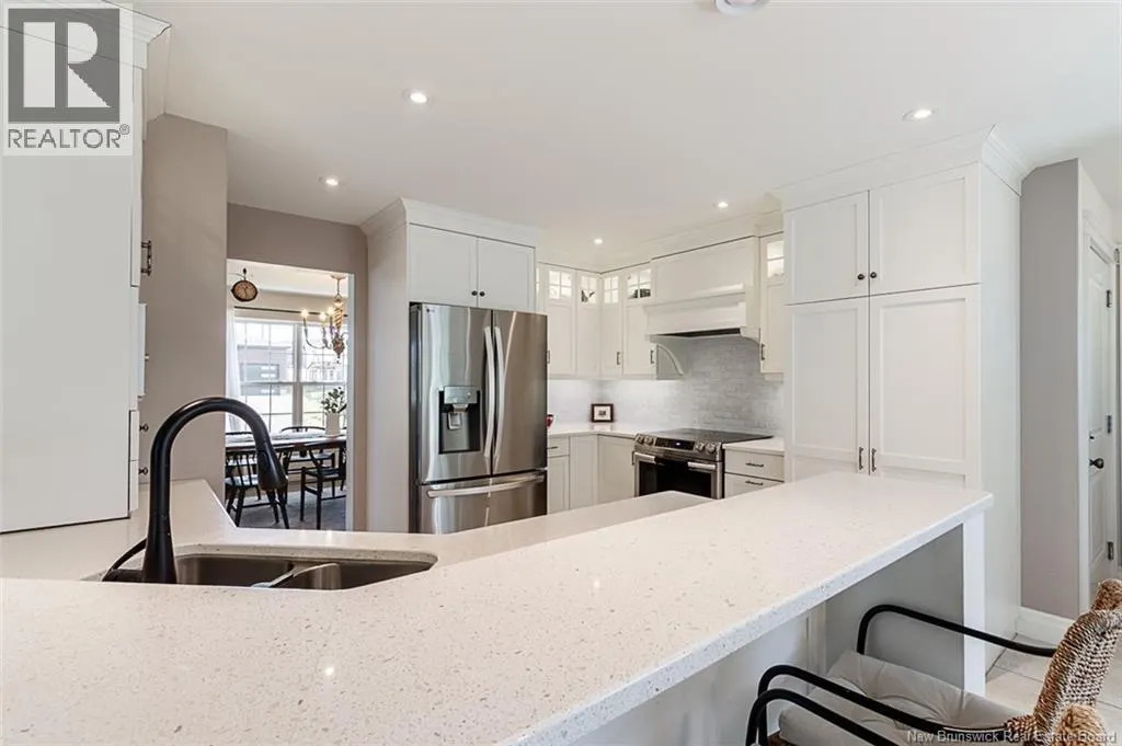 10 Turnberry Court